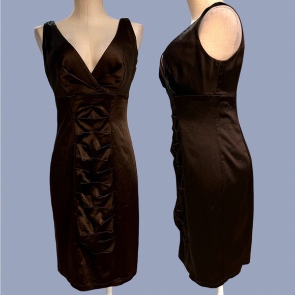 Calvin Klein Body Con Sleeveless Chocolate Brown Ruched Front Satin Finish Dress - Picture 1 of 13
